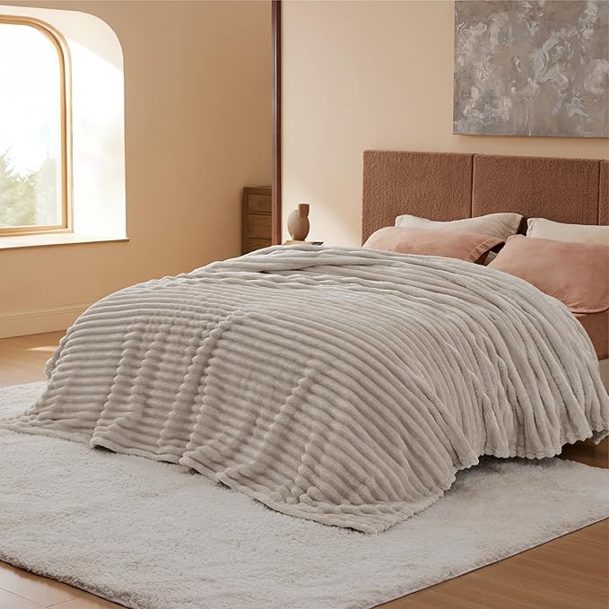 Bedsure GentleSoft Fleece Bed Blankets Full Size - Cozy Soft Blankets for Women, Cute Small Throws for Girls, Beige, 84x90 Inches