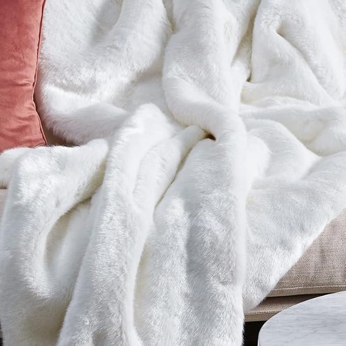 ORINOVA White Shaggy Bunny Fur Rugs for Living Room Washable Furry Area Rugs for Bedroom Nursery Rug 3x5 Teen Room Décor Boho Rug