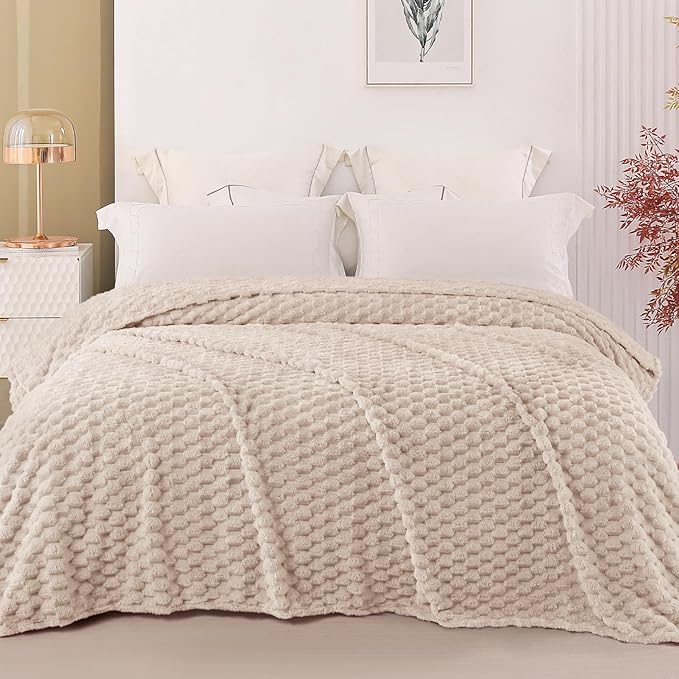 Exclusivo Mezcla Fleece Queen Blanket for Bed, Extra Large Fuzzy Camel Bed Blankets, Soft Cozy Plush Sofa Throws for All Seasons, 90x90 Inches