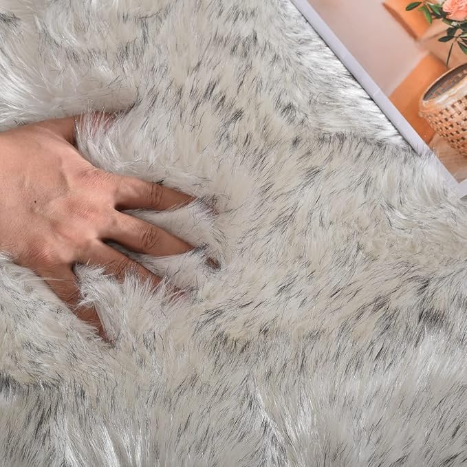 ORINOVA Gray and White Area Rug 6x9 Rugs for Bedroom Fuzzy Plush Large Sheepskin Washable Fluffy Fur Rug for Living Room Nursery Rug