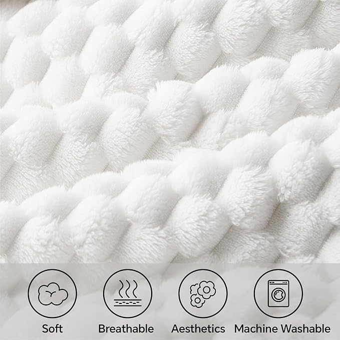 BEDELITE Fleece Throw Blanket for Couch & Bed - 3D Jacquard Decorative White Blanket, Super Soft and Cozy Warm Fuzzy Blanket All Seasons Suitable, 50x60Inches