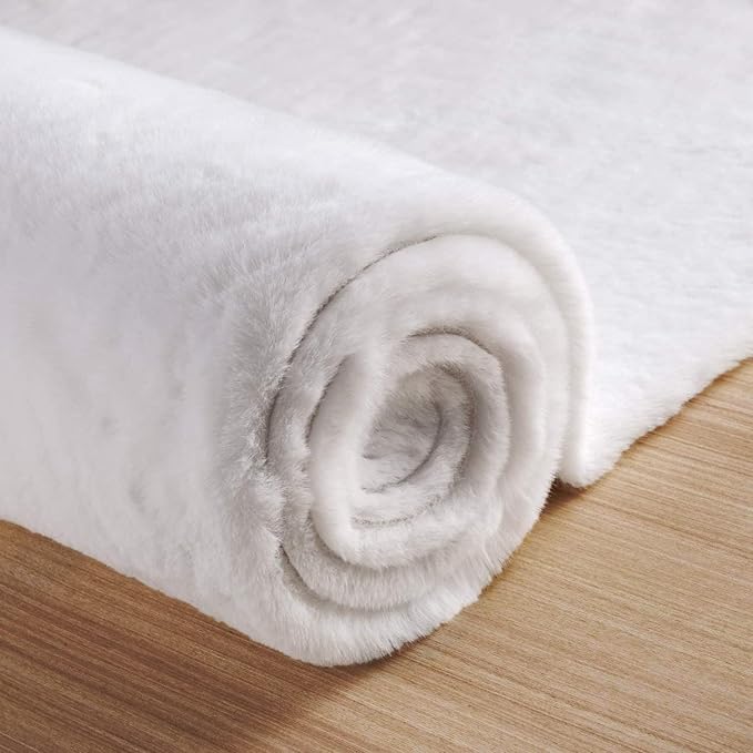 ORINOVA White Washable Faux Fur Area Rug - 8x10, Fluffy Boho Rectangle Rug for Living Room, Bedroom & Teen Room Home Decor