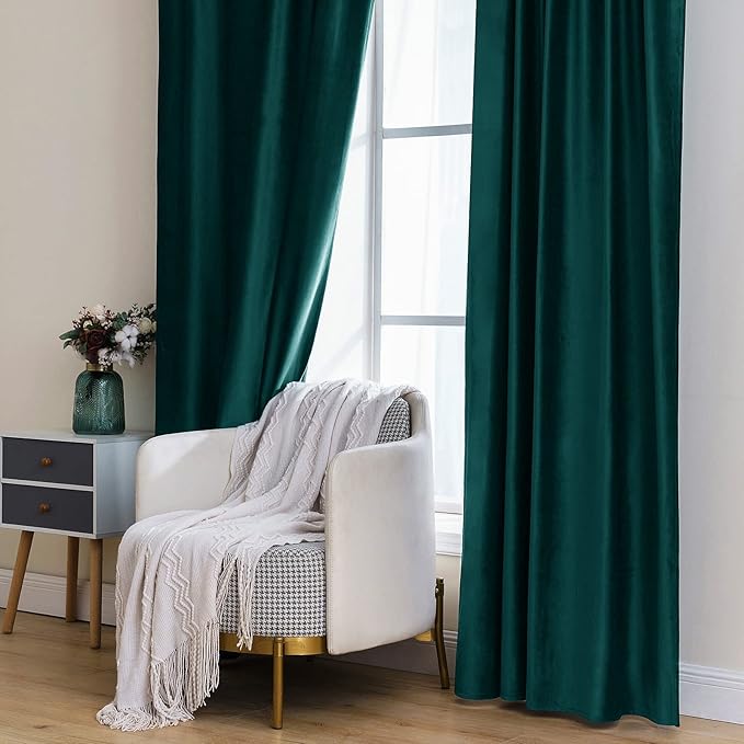 MIULEE Velvet Curtains 2 Panels Luxury Blackout Curtains for Bedroom Living Room Thermal Insulated Christmas Home Decor Super Soft Window Drapes Rod Pocket & Back Tab, Emerald Green, W52 x L72 inches