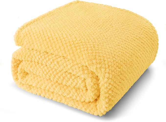 Whale Flotilla King Size Fuzzy Fleece Blanket for Bed, 90x104 Inch Fluffy Warm Soft Jacquard Blankets for All Season, Lightweight and Cozy, Yellow