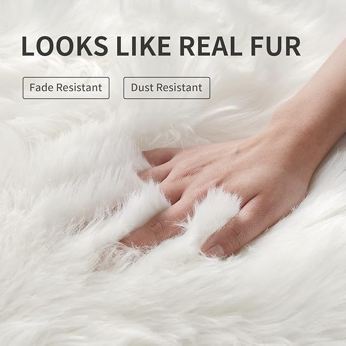 Fluffy Area Rug, White Faux Fur Rug for Bedroom 3'x5' Soft Shag Fuzzy Rugs for Living Room, Furry Bedside Nursery Rug Plush Indoor Floor Carpet for Kids Room Teen Dorm