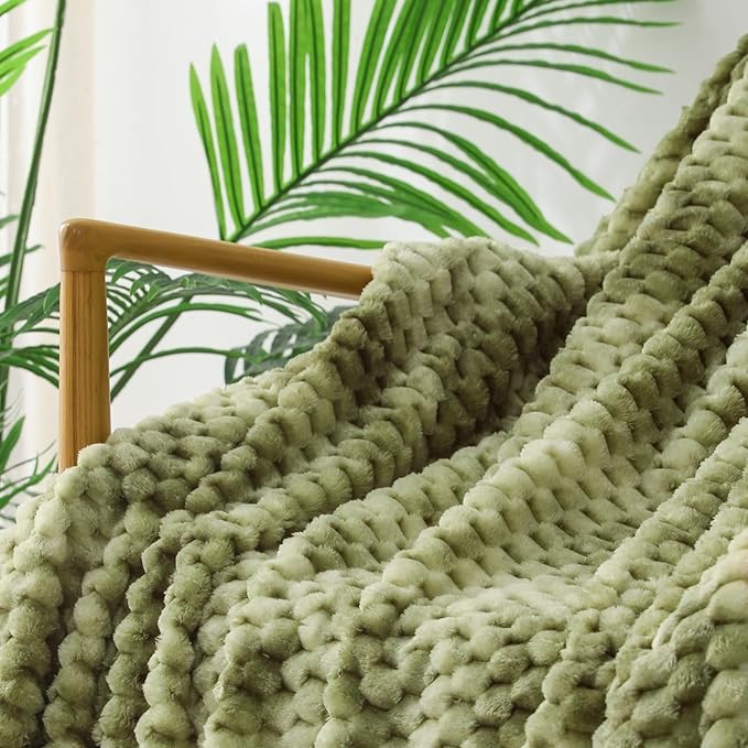Exclusivo Mezcla Fleece Queen Blanket for Bed, Extra Large Fuzzy Tie-dye Olive Green Bed Blankets, Soft Cozy Plush Sofa Throws for All Seasons, 90x90 Inches