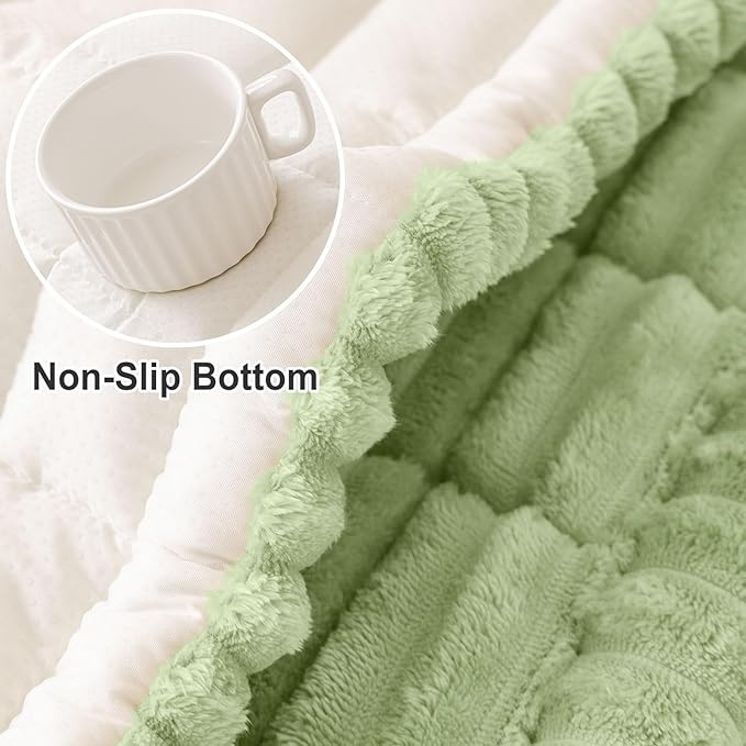 hyha Couch Covers for Dogs Washable, Non Slip Plush Dog Sofa Protectors, Fuzzy Pet Couch Covers for 3 Cushion Sofa Pet Friendly (Green, 27.6" x 59")