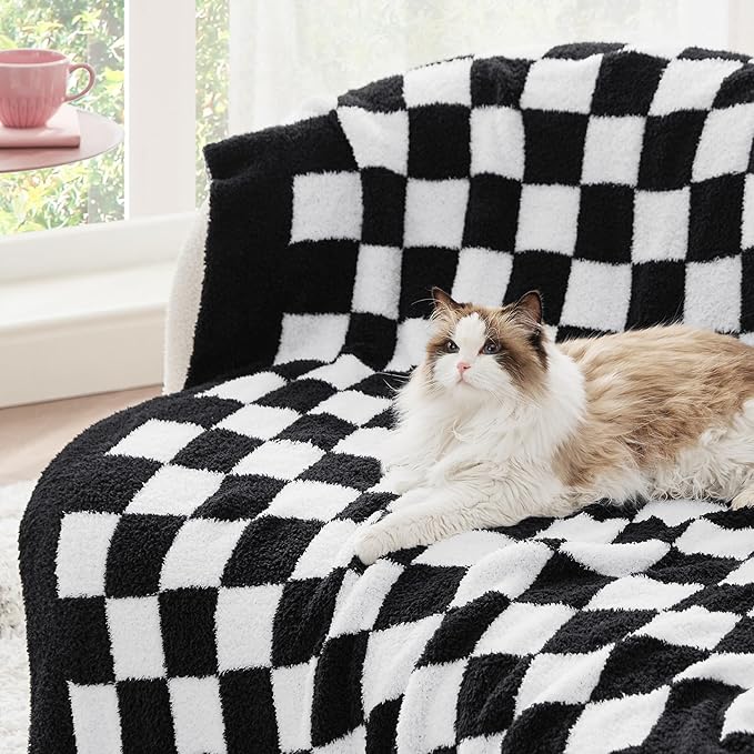 Bedsure GentleSoft Checkered Twin Blanket for Couch - Super Soft Cozy & Warm Knit Throw Blanket, Breathable, Lightweight & Fluffy Plaid Blanket for Bed, Sofa, Gifts for Women Men, Black, 60x80 Inches