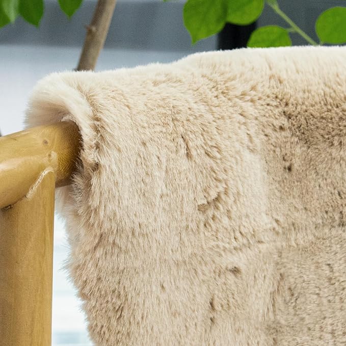 ORINOVA Round Rugs 8ft Shag Washable Fluffy Area Rugs for Bedroom Light Brown Beige Large Circle Faux Rabbit Shaggy Fur Rug for Living Room Nursery Rug