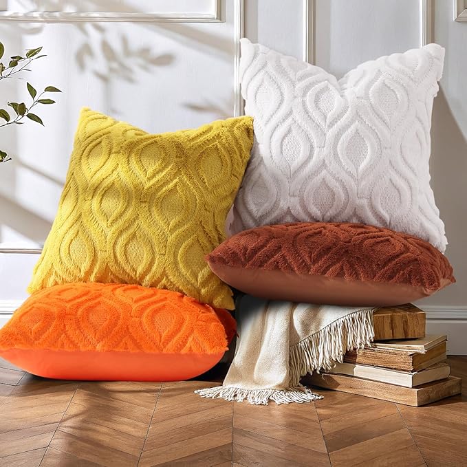decorUhome Throw Pillow Covers 18x18 Inch Set of 2, Soft Plush Faux Wool Cream White Solid Couch Pillow Covers, Accent Farmhouse Neutral Square Pillow Cases for Sofa Bed Living Room