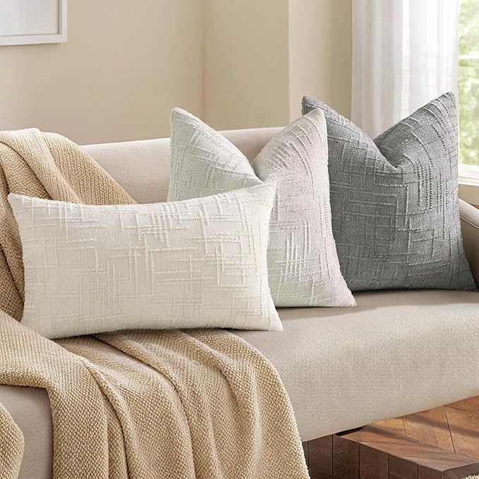 decorUhome Light Grey Chenille Throw Pillow Covers 16x16 Set of 2 Textured Soft Cozy Slubby Couch Pillow Covers Modern Farmhouse Boho Decorative Pillow Cases for Bed Sofa Living Room