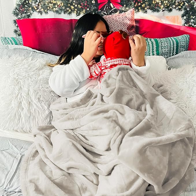 Bedsure GentleSoft Fleece Throw Blanket Linen - 300GSM Soft Lightweight Plush Cozy Blankets for Bed, Sofa, Couch, Travel, Camping, 50x60 inches