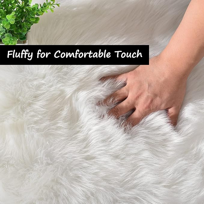 Goolela White Area Rug 5x7 Fluffy Fuzzy Furry Sheepskin Rug for Bedroom Living Room Faux Fur Shaggy Soft Washable Rectangle