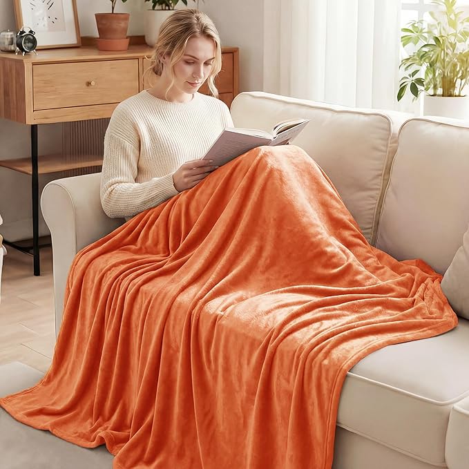 Exclusivo Mezcla Fleece Blanket King Size for Bed, Super Soft and Warm, All Season, Cozy, Plush, Lightweight, 90x104 Inches, Burnt Orange