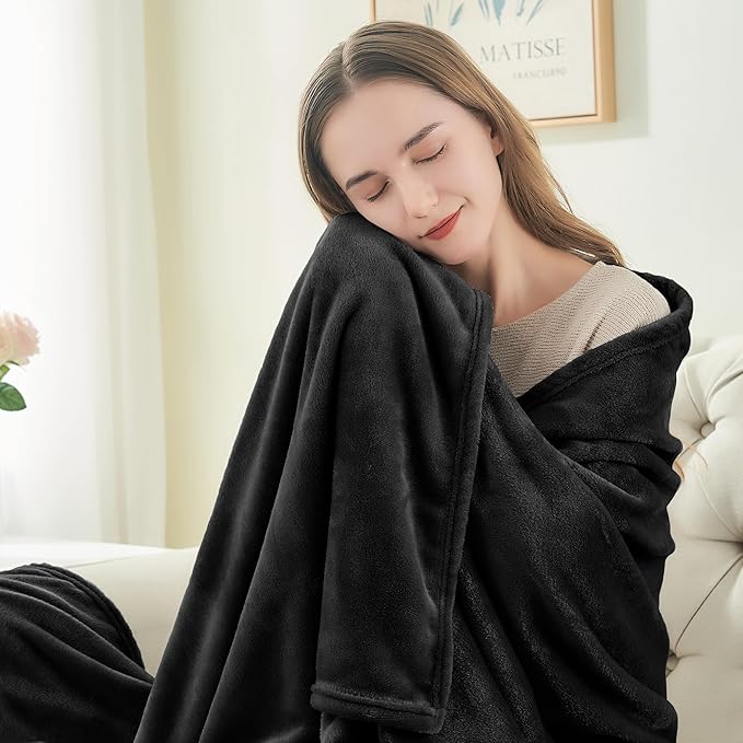 BEDELITE King Size Blanket for Bed, Luxury Plush Cozy Fuzzy Fleece Blanket 108x90 inches, Super Soft Warm Big Lightweight Throw Blanket All Seasons Suitable, Black (Pack of 2)