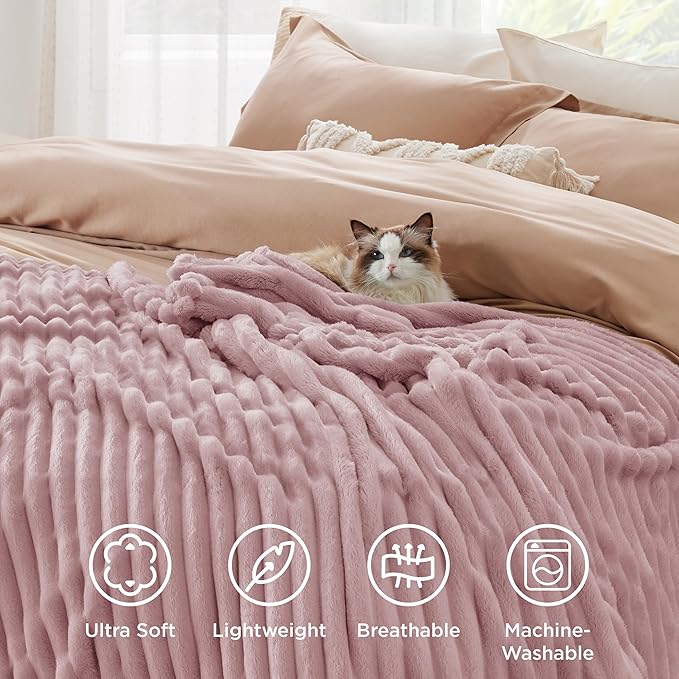 Bedsure GentleSoft Pink Fleece Blanket for Couch - Cozy Soft Blankets for Women, Cute Small Throws for Girls, 50x70 Inches