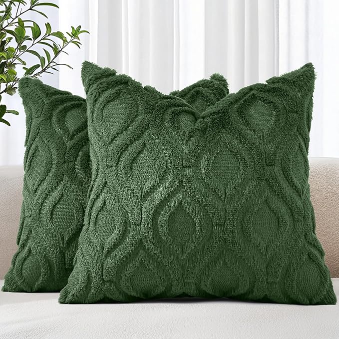 decorUhome Throw Pillow Covers 22x22 Inch Set of 2, Soft Plush Faux Wool Forest Elf Solid Couch Pillow Covers, Accent Euro Sham Farmhouse Neutral Square Pillow Cases for Sofa Bed Living Room
